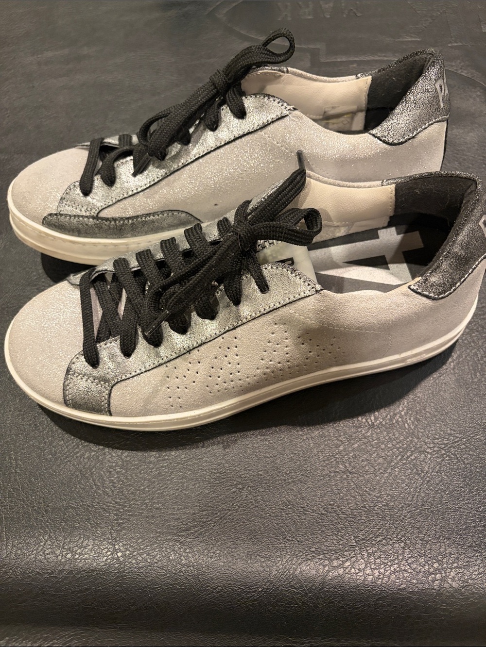P448 Women's Gray and Black Sparkle Low-Top Sneakers 38